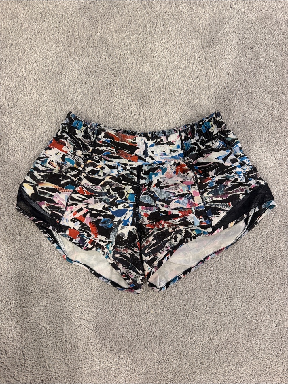 Lululemon Multi-Color Abstract Print Shorts, Size 2